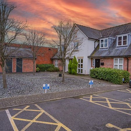Villa 14 Castlegate, Tutbury Exterior foto